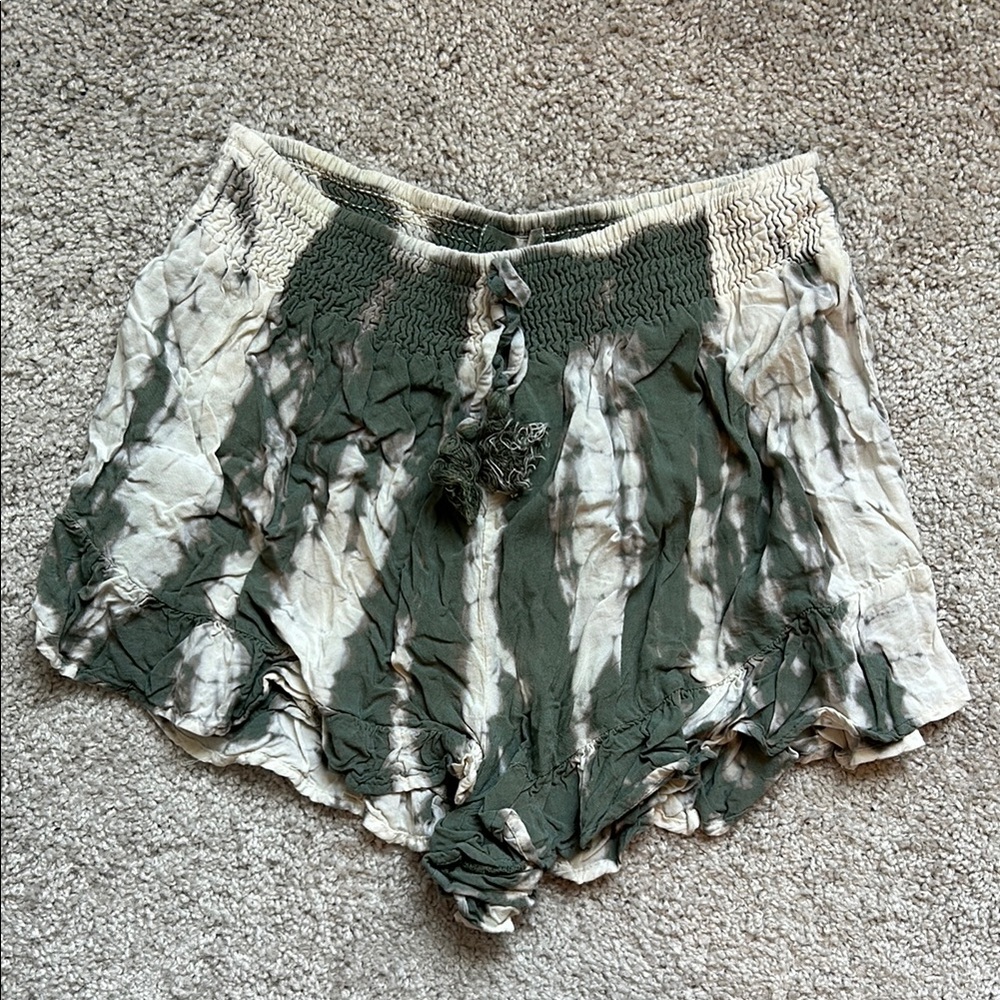 Green and Cream Tie-Dye Shorts